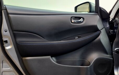 Nissan Leaf II, 2018 год, 1 395 000 рублей, 17 фотография