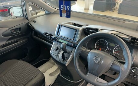 Toyota Wish II, 2010 год, 1 649 000 рублей, 11 фотография