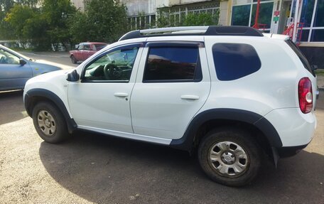 Renault Duster I рестайлинг, 2014 год, 1 000 000 рублей, 2 фотография