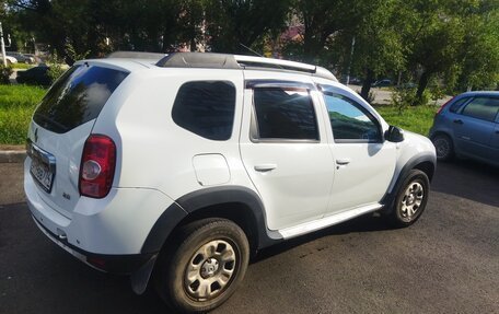 Renault Duster I рестайлинг, 2014 год, 1 000 000 рублей, 4 фотография