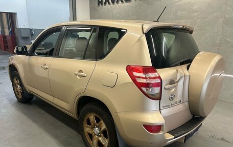 Toyota RAV4, 2010 год, 859 000 рублей, 6 фотография