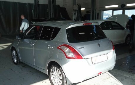Suzuki Swift IV, 2011 год, 699 000 рублей, 4 фотография