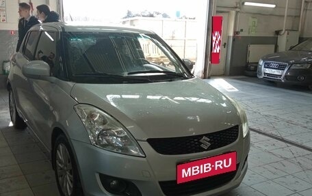 Suzuki Swift IV, 2011 год, 699 000 рублей, 2 фотография