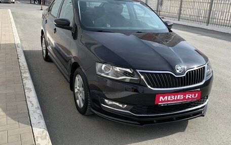 Skoda Rapid I, 2017 год, 1 300 000 рублей, 2 фотография