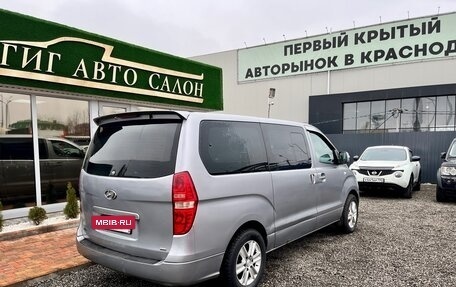 Hyundai Grand Starex Grand Starex I рестайлинг 2, 2011 год, 1 050 000 рублей, 7 фотография