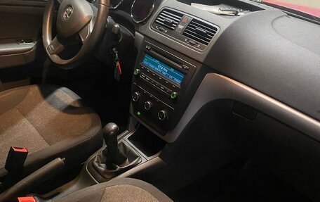 Skoda Yeti I рестайлинг, 2014 год, 1 050 000 рублей, 5 фотография