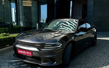 Dodge Charger, 2016 год, 3 280 000 рублей, 1 фотография