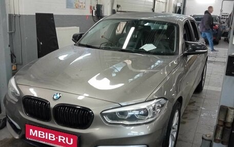 BMW 1 серия, 2015 год, 1 880 000 рублей, 1 фотография