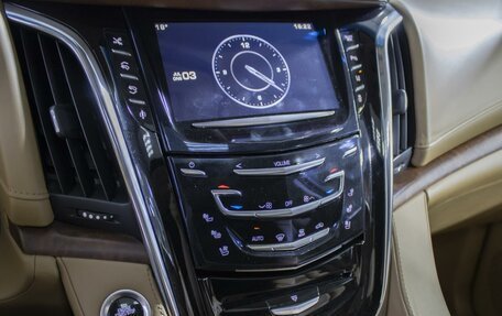 Cadillac Escalade IV, 2015 год, 4 150 000 рублей, 15 фотография