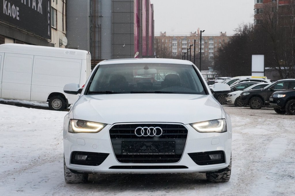 Audi A4 B8 рестайлинг, 2014 год, 490 000 рублей, 2 фотография