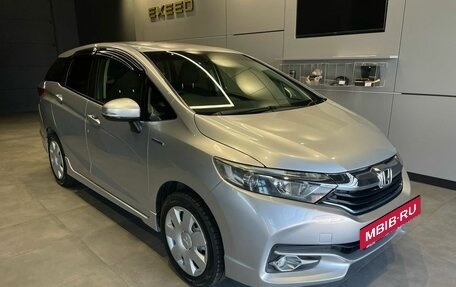 Honda Shuttle II, 2015 год, 1 350 000 рублей, 2 фотография