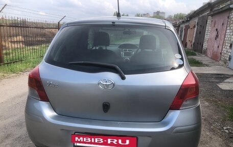 Toyota Vitz, 2010 год, 450 000 рублей, 9 фотография