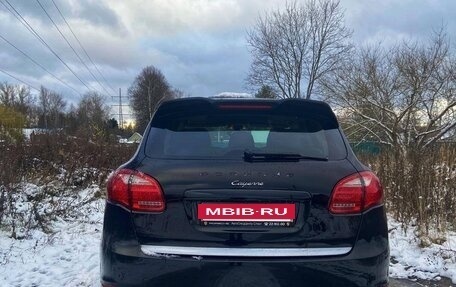 Porsche Cayenne III, 2011 год, 2 750 000 рублей, 2 фотография
