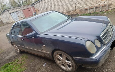 Mercedes-Benz E-Класс, 1999 год, 3 фотография