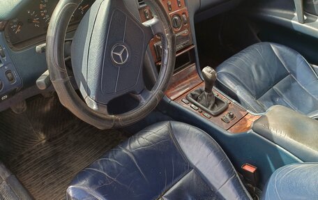 Mercedes-Benz E-Класс, 1999 год, 2 фотография