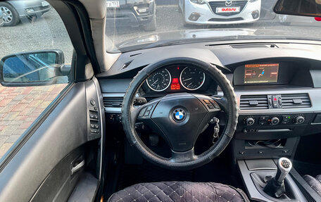 BMW 5 серия, 2003 год, 900 000 рублей, 16 фотография