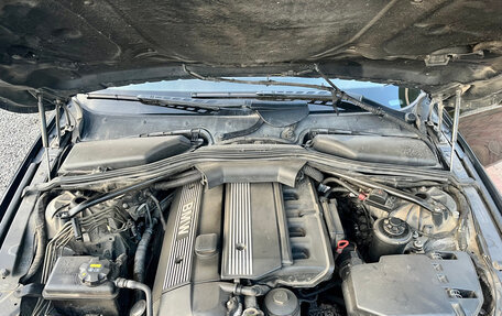 BMW 5 серия, 2003 год, 900 000 рублей, 24 фотография