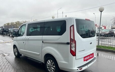 Ford Tourneo Custom I рестайлинг, 2015 год, 1 999 000 рублей, 4 фотография