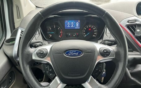 Ford Tourneo Custom I рестайлинг, 2015 год, 1 999 000 рублей, 11 фотография
