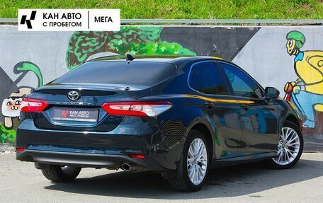 Toyota Camry, 2019 год, 2 709 000 рублей, 2 фотография