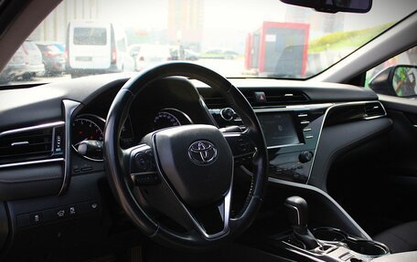 Toyota Camry, 2019 год, 2 709 000 рублей, 8 фотография