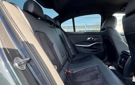 BMW 3 серия, 2022 год, 2 750 000 рублей, 12 фотография