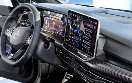 Volkswagen Golf R, 2025 год, 9 250 000 рублей, 12 фотография