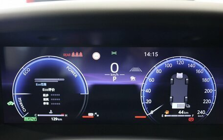 Toyota Camry, 2024 год, 5 000 000 рублей, 13 фотография