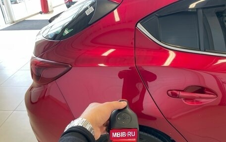 Mazda Axela, 2018 год, 1 449 000 рублей, 24 фотография