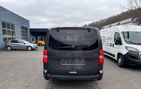 Peugeot Traveller I, 2024 год, 7 500 000 рублей, 4 фотография