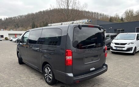 Peugeot Traveller I, 2024 год, 7 500 000 рублей, 3 фотография