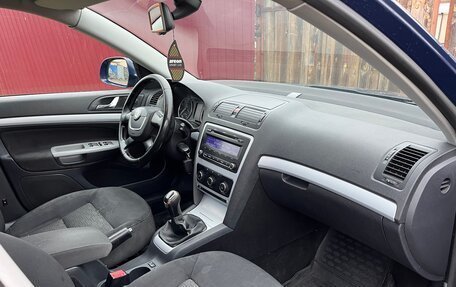 Skoda Octavia, 2011 год, 730 000 рублей, 14 фотография