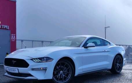 Ford Mustang VI рестайлинг, 2020 год, 3 249 000 рублей, 3 фотография