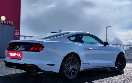 Ford Mustang VI рестайлинг, 2020 год, 3 249 000 рублей, 7 фотография
