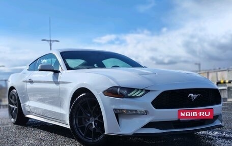 Ford Mustang VI рестайлинг, 2020 год, 3 249 000 рублей, 4 фотография