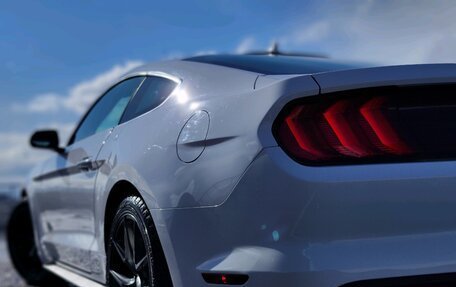 Ford Mustang VI рестайлинг, 2020 год, 3 249 000 рублей, 12 фотография
