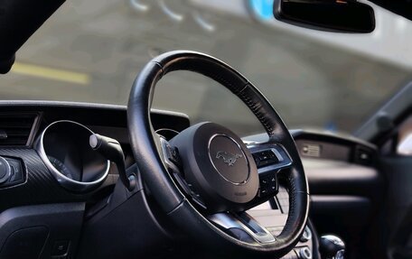 Ford Mustang VI рестайлинг, 2020 год, 3 249 000 рублей, 19 фотография