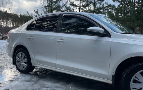 Volkswagen Jetta VI, 2012 год, 750 000 рублей, 3 фотография