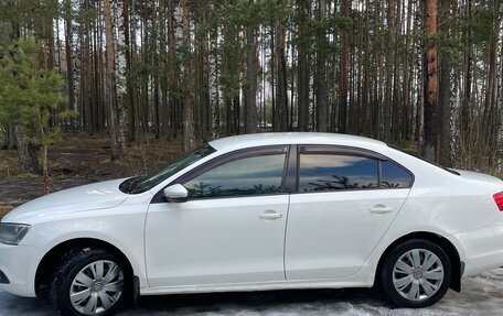 Volkswagen Jetta VI, 2012 год, 750 000 рублей, 4 фотография