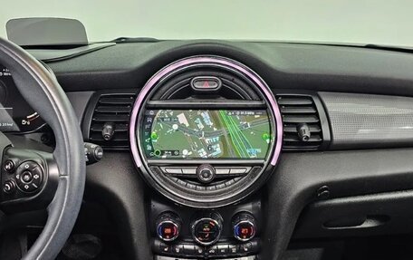 MINI Hatch, 2021 год, 1 735 000 рублей, 6 фотография
