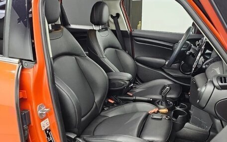 MINI Hatch, 2021 год, 1 735 000 рублей, 9 фотография