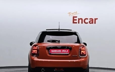 MINI Hatch, 2021 год, 1 735 000 рублей, 4 фотография