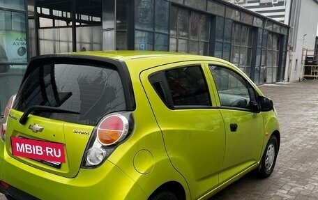 Chevrolet Spark III, 2011 год, 600 000 рублей, 3 фотография