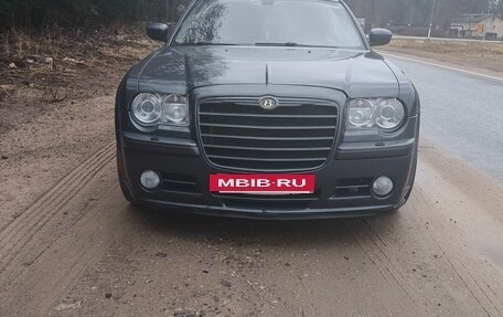 Chrysler 300C II, 2007 год, 1 250 000 рублей, 11 фотография
