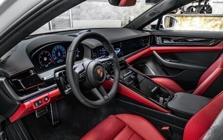 Porsche Panamera, 2025 год, 26 000 000 рублей, 8 фотография