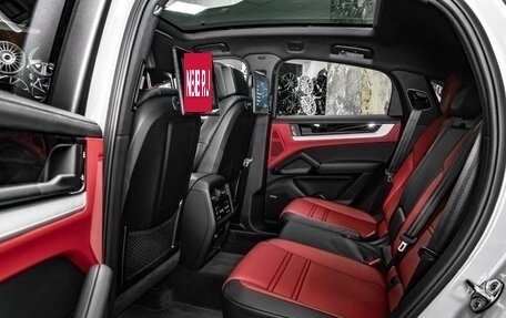 Porsche Cayenne III, 2025 год, 20 000 000 рублей, 15 фотография