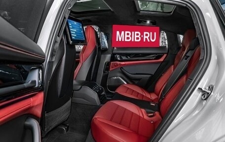 Porsche Panamera, 2025 год, 26 000 000 рублей, 16 фотография