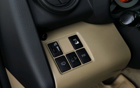 Toyota RAV4, 2011 год, 1 399 000 рублей, 24 фотография
