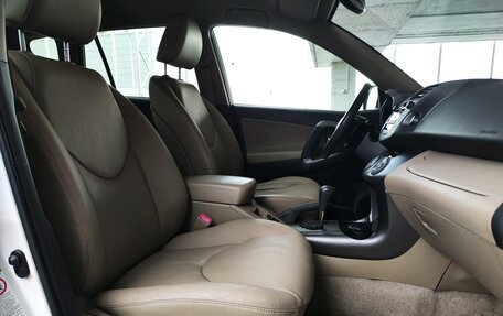Toyota RAV4, 2011 год, 1 399 000 рублей, 21 фотография