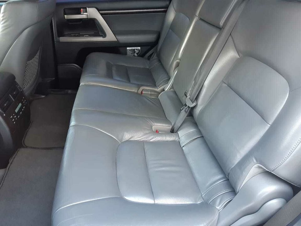 Toyota Land Cruiser 200, 2010 год, 1 000 000 рублей, 5 фотография